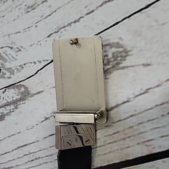 Louis Vuitton Reversible Belt - Picture 2 of 6